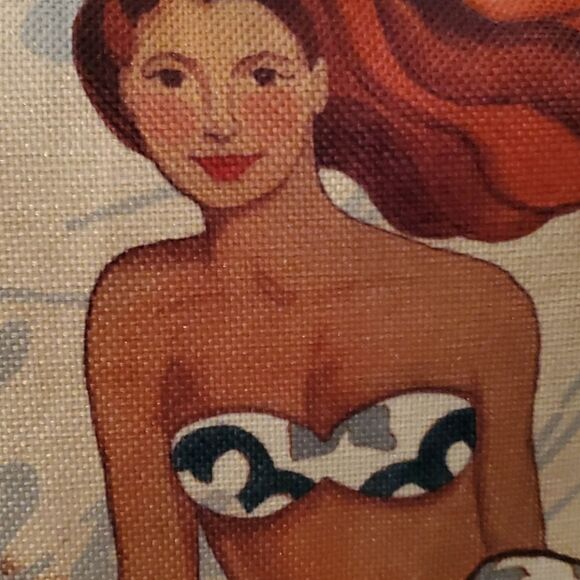 🧜🏼‍♀️Mermaid Linen Pillow - Picture 3 of 4